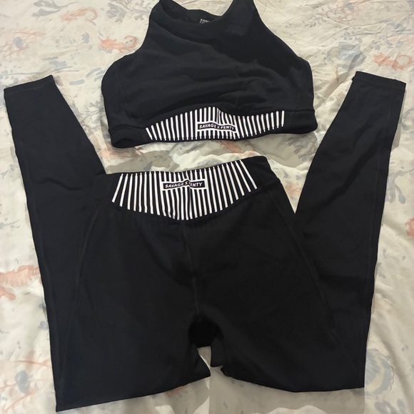 NWOT Savage X Fenty High Waist Leggings with Stripes - Picture 2 of 4